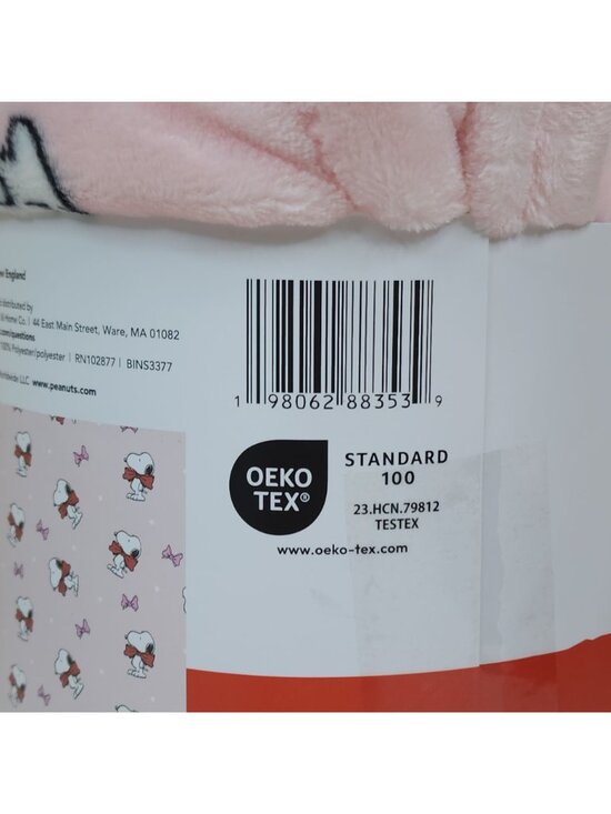 Peanuts Snoopy VelvetLoft Plush Throw Blanket By Berkshire 60"x70" Oversized - Picture 6 of 7